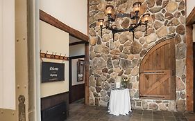 Christmas Farm Inn And Spa